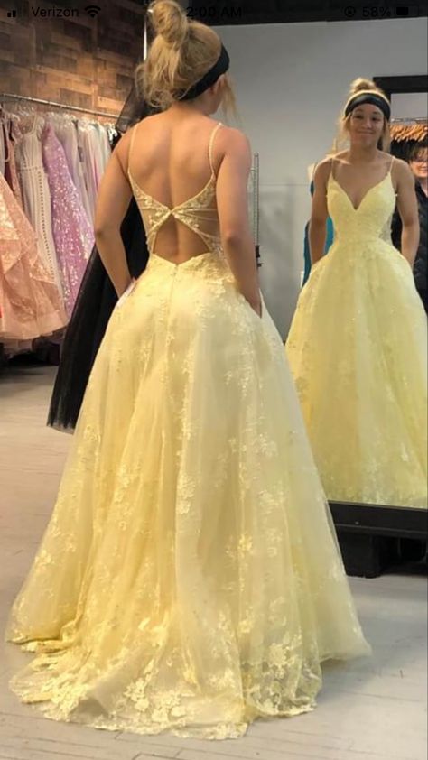 Yellow Prom Dress Beauty And The Beast, Light Yellow Sweet 16 Dresses, Yellow Gown Prom, Homecoming Dresses Long Flowy, Pretty Yellow Prom Dresses, Yellow Princess Prom Dress, Prom Dress Inspiration Yellow, Yellow Ball Gowns Princesses, Yellow Belle Prom Dress