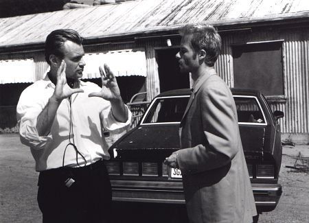 Director Christopher Nolan with star Guy Pearce, Memento on set Guy Pearce Memento, Chris Nolan, Independent Movies, Guy Pearce, Fritz Lang, Movie Directors, Sundance Film Festival, Christopher Nolan, Independent Films