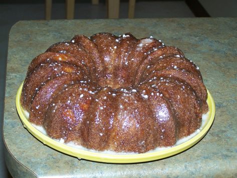 pearcake Walnut Recipes Dessert, Apple Walnut Cake Recipe, Apple Walnut Cake, Walnut Dessert, Cranberry Coffee Cake, Nut Dessert, Apple Walnut, Pear Cake, Popular Desserts