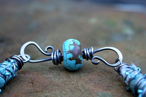 21 Great Handmade Clasps for Jewelry Making | Craft Minute Stick Jewelry, Clasps For Jewelry, Jewelry Portfolio, How To Say, Jewelry Clasps, Jewelry Techniques, Work Jewelry, Jewelry Making Tutorials, Unique Handmade Jewelry