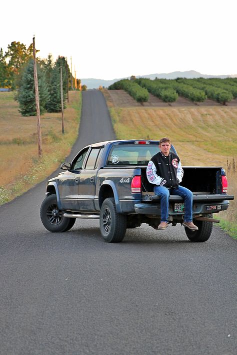 Guys Senior Pics With Truck, Senior Pictures With Pickup Truck, Senior Guy Poses With Truck, Poses With Truck Men, Senior Photos With Truck Boy, Guy With Truck Photoshoot, Construction Senior Pictures, Senior Pic With Truck, Snow Senior Pictures Boy