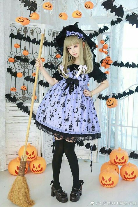 Happy Halloween Witch Outfit, Kawaii Halloween, Japanese Street Fashion, Halloween Fashion, J Fashion, Kawaii Clothes, Halloween Dress, Harajuku Fashion, Lolita Dress