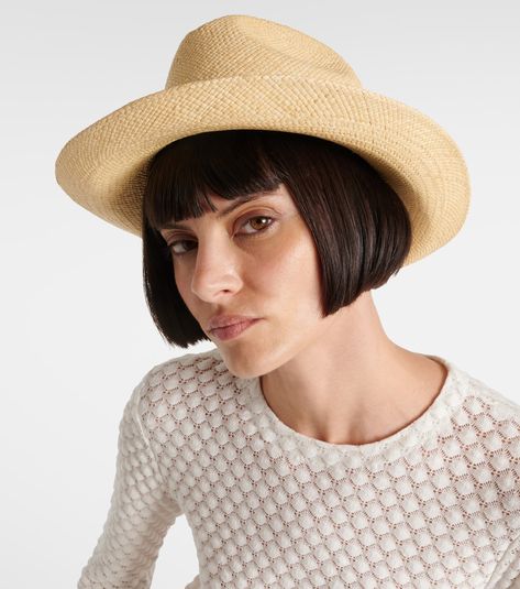 Straw Panama Hat, Chloe Logo, Bucket Hat White, Denim Bucket Hat, Raffia Hat, Straw Fedora, Leather Clogs, Beach Hat, Studded Leather