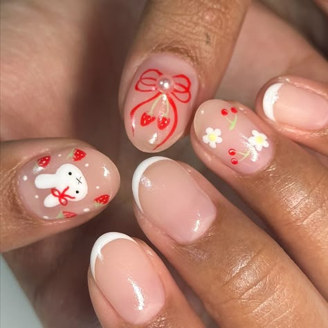 Nails With Bunnies, Short Nail Designs Japanese, Miffy Nail Design, Miffy Nails Short, Miffy Nail Art, Nail With Charms, Sonny Angel Nails, Kawaii Short Nails, Short Kawaii Nails