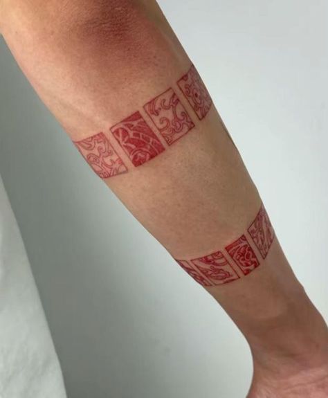 Tattoos Of Famous Paintings, Two Tone Tattoo, Tattoo With Border, Japanese Ornament Tattoo, Chinese Tattoo Men, Overlapping Tattoos, Side Of Forearm Tattoo, Tile Tattoo, Arm Cuff Tattoo