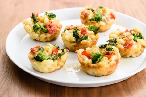 Baked Macaroni and Cheese Cupcakes Mac And Cheese Cupcakes, Cheese Cupcake, Giada De Laurentiis Recipes, Baked Macaroni And Cheese, Mac And Cheese Bites, Baked Macaroni, Small Pasta, Cheese Bites, What To Cook