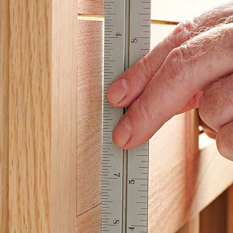 Ruler next to drawer Inset Drawers, Inset Cabinets, Kitchen Improvements, Diy Drawers, Router Table, Drawer Slides, Home Repairs, Cabinet Drawers, Kitchen Makeover