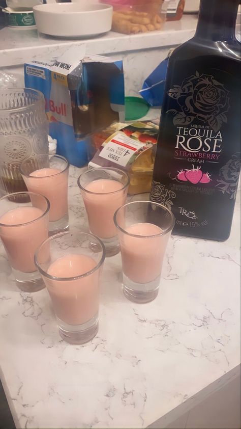 Tequila Rose Drinks, Rose Drinks, Tequila Rose, Vampire Witch, Yummy Alcoholic Drinks, Alcohol Drink Recipes, Bff Pictures, Money And Happiness, Food Snapchat