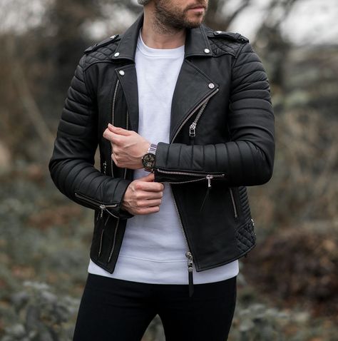 New Men's Genuine Lambskin Leather Jacket Black Slim fit Biker Motorcycle jacket #LeatherLifestyle #Motorcycle Fitted Biker Jacket, Lambskin Leather Jacket, Men's Leather Jacket, Real Leather Jacket, Biker Leather, Genuine Leather Jackets, Leather Jacket Black, Leather Motorcycle Jacket, Biker Style