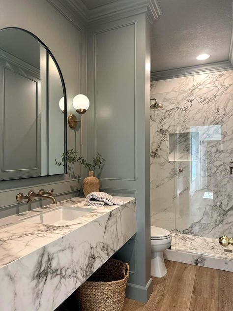 Bathroom Vanity Window In Middle, Vanity Toilet Shower Same Wall, Tub And Shower Next To Each Other, Modern Clean Bathroom Design, Renovated Bathrooms Ideas, Marble Bathroom Vanity Ideas, Marble Half Bathroom, New Construction Bathroom Ideas, Builder Grade Master Bath Makeover