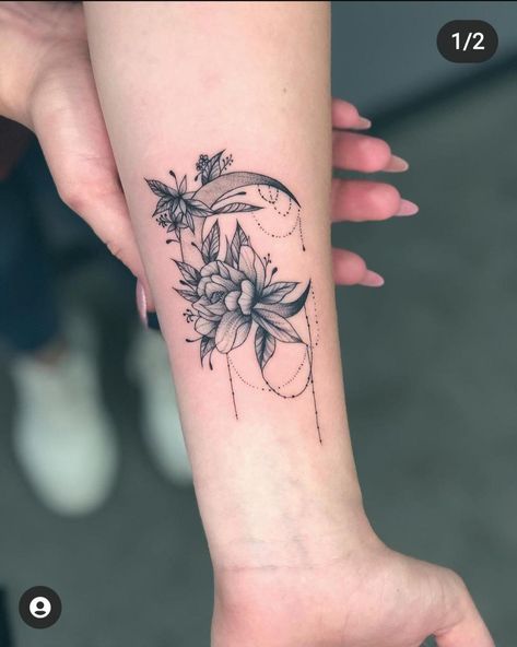 Dark Floral Tattoo, Positivity Tattoo, Charm Tattoo, Around Arm Tattoo, Dream Catcher Tattoo Design, Forever Tattoo, Hippie Tattoo, Tulip Tattoo, Armband Tattoos