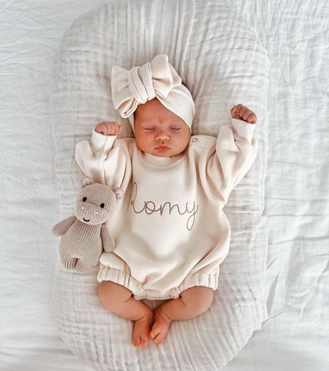 Newborn Baby Girl Outfits Hospitals, Newborn Girl Hospital Outfit, Baby First Outfit Hospital, Newborn Hospital Outfit Girl, Newborn Baby Girl Hospital, Baby Girl Hospital, Baby Hospital Pictures, Newborn Hospital Outfits