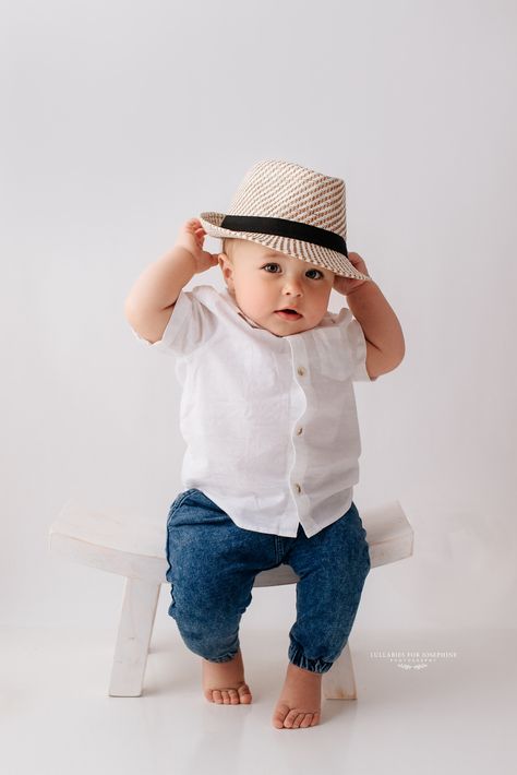 Baby Boy Shoot Ideas, 6 Month Baby Boy Photoshoot Ideas, Baby Boy 1 Year Photoshoot, 1 Year Birthday Photoshoot Boy, One Year Baby Boy Photoshoot, 2 Year Baby Boy Photoshoot, 1 Year Photoshoot Ideas Boy, Baby Boy Photography 1 Year, One Year Old Baby Boy Photoshoot