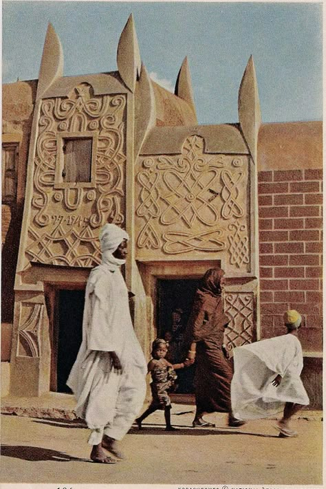 Afrique Art, African Architecture, Afrikaanse Kunst, Vernacular Architecture, African History, Ancient Architecture, African Design, West Africa, African Art