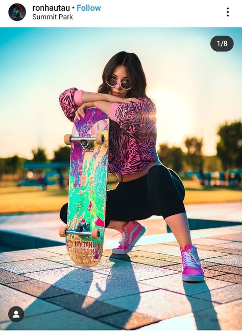 Egirl Photoshoot, Skater Photography, Skater Poses, Skater Photoshoot, Bmx Girl, Activewear Photoshoot, Skateboard Photos, Skateboard Photography, Girl Punk