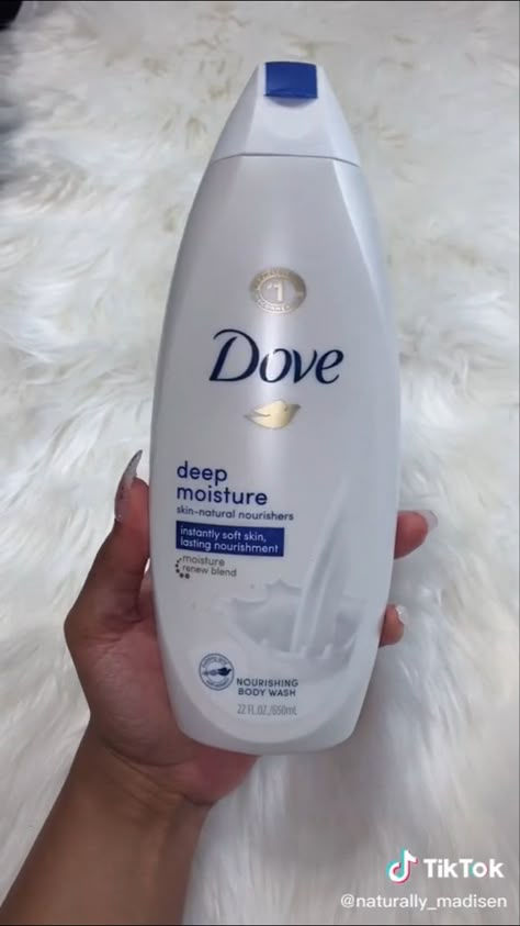 Dove Body Care, Hygiene Products Aesthetic, Self Care Products Smell Good, Shower Hygiene, My Hygiene, Zara Perfume, Female Products, Bath Skincare, Bathroom Box