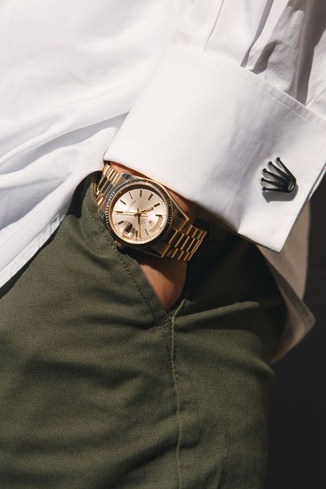 Golden Watch Men, Gentleman Watch, Gentleman Aesthetic, Fancy Watches, Classy Outfits Men, Premium Watches, Mens Fashion Watches, Italy Outfits, Men Stylish Dress