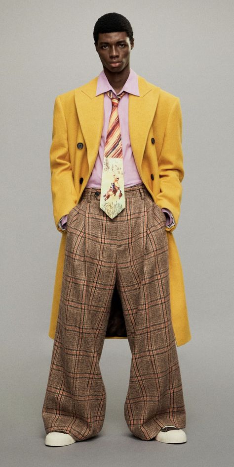 Mid Century Fashion Men, Fancy Yellow Outfits Men, House Work Outfit, 70s High Fashion Editorial, Nice Casual Outfits Men, Casino Outfits For Men, Colorful Suits Men Aesthetic, Art Show Fashion, Mixed Pattern Outfit Men