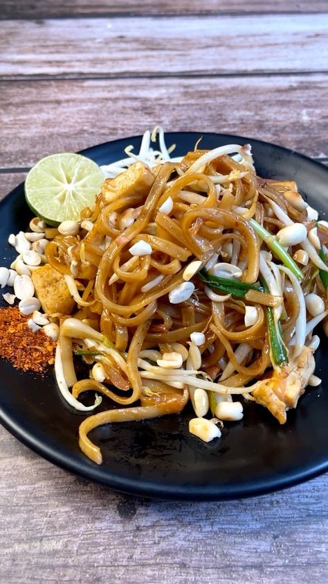 meghnasfoodmagic on Instagram: VEG PAD THAI NOODLES - Thailand ke famous Phad Thai Noodles in vegetarian version as I had in Bangkok. Recipe is slightly altered given… Pad Thai Noodles, Thai Noodles, Pad Thai, Food For Thought, Bangkok, Noodles, Thailand, Ethnic Recipes, On Instagram