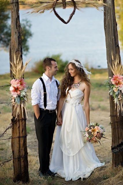 Love, love, love the arch. Wheat, weathered wood & barbed wire Wheat Wedding, Wedding Arbors, Church Wedding Decorations, Wedding Arbour, Event Planning Tips, Rustic Country Wedding, Western Wedding, Barbed Wire, Wedding Event Planning