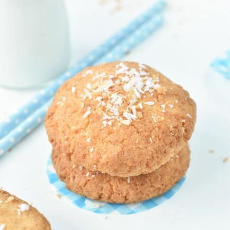 Keto Coconut cookies - Sweetashoney Keto Coconut Cookies, Flaxseed Wraps, Best Low Carb Tortillas, Coconut Flour Mug Cake, Keto Birthday Cake, Tortillas Recipe, Almond Flour Cookies, Real Bread, Keto Vegan