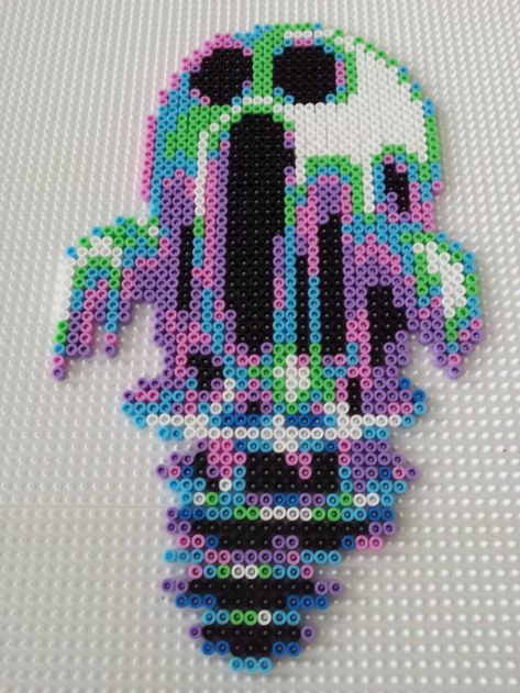 Rave Perler, Perler Bead Ideas, Melt Beads Patterns, Hamma Beads Ideas, Easy Perler Bead Patterns, Pixel Beads, Melty Bead Patterns, Pearl Beads Pattern, Easy Perler Beads Ideas