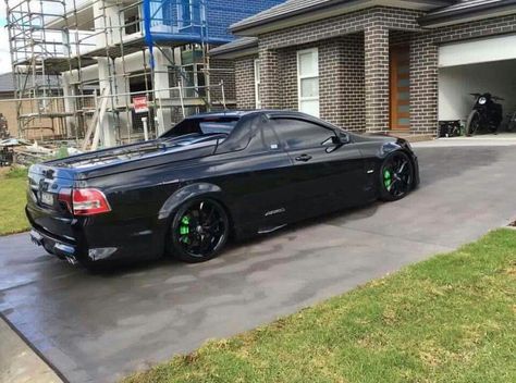 Vf Commodore, Holden Ute, Chevy Lumina, Australian Muscle Cars, Slammed Cars, Pickup Car, Aussie Muscle Cars, Lowrider Trucks, Chevrolet Lumina