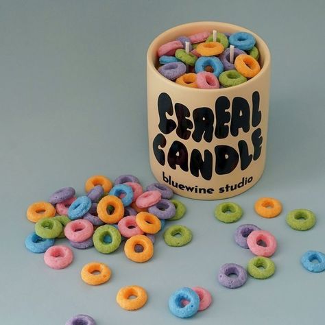 Unique Candle Making Ideas, Unique Candle Containers, Cereal Candle, Fruit Loops Cereal, Fruit Candles, Log Candles, Home Making, Candles Diy, Candle Ideas