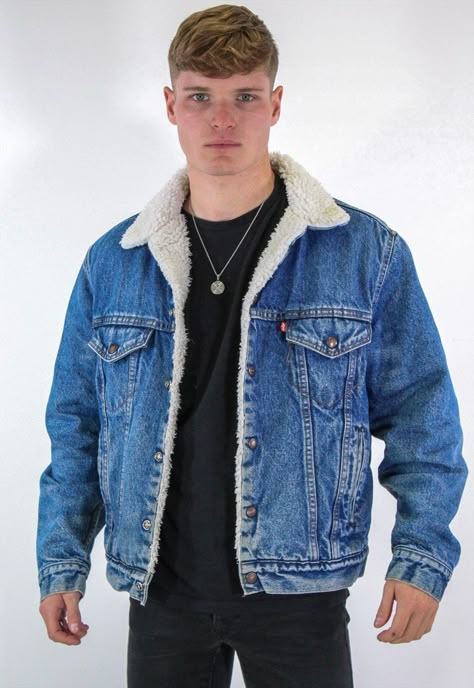 Denim Jacket With Fur Outfit Men, Levi’s Jacket Outfit, Denim Jacket With Fur Outfit, Levis Sherpa Jacket Outfit Men, Sherpa Jacket Outfit Men, Levis Jacket Outfit, Blue Denim Jacket Outfit, Sherpa Jacket Outfit, Levis Sherpa Jacket