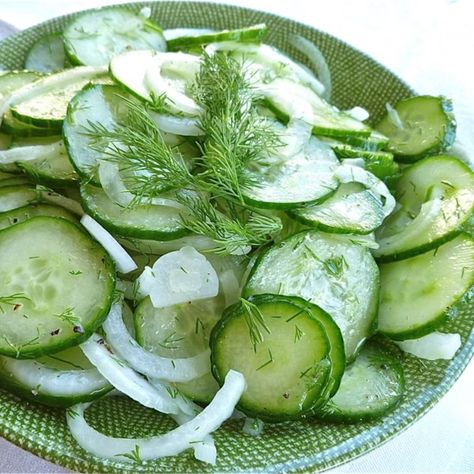 Hungarian Cucumber Salad | "I make this recipe often. Husbnd is hungarian and just loves it as it is!" #recipe #paleo Hungarian Cucumber Salad, German Cucumber Salad, Cucumber Salads, Creamed Cucumbers, Healing Salve, Creamy Cucumber Salad, Cucumbers And Onions, Asian Cucumber Salad, Creamy Cucumbers