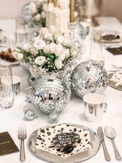 Classic NYE New Year's Party Ideas | Photo 2 of 44 New Year Party Centerpieces, Disco Ball Centerpiece Ideas, Disco Ball Table, Best Party Themes, New Years Eve Table Setting, Party Themes For Adults, Small Backyard Wedding, Rodeo Party, New Year Table