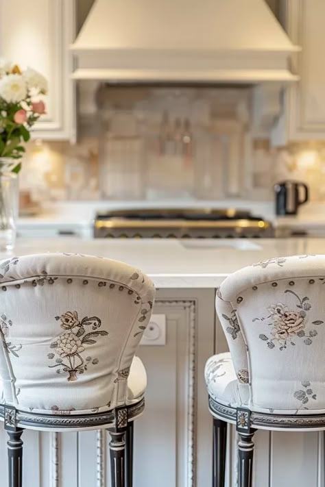 Charming Vintage French Country Kitchen Ideas French Country Bar Stools Kitchen Island, French Kitchen Flooring, French Style Kitchen Decor, French Victorian Kitchen, Country French Kitchen Ideas, Blue French Country Kitchen, French Country Coffee Bar, French Parisian Kitchen, French Country Table Decor