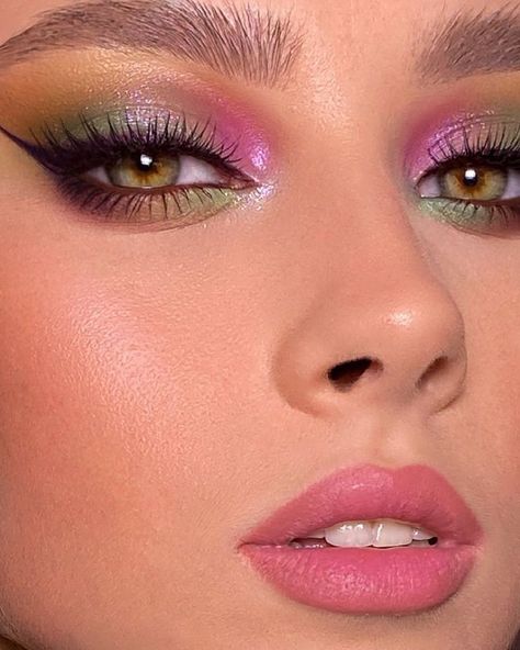 Rainbow Eye Makeup, Makeup Cantik, Maquillage On Fleek, Mekap Mata, Video Makeup, Smink Inspiration, Eye Makeup Pictures, Green Makeup, Color Makeup