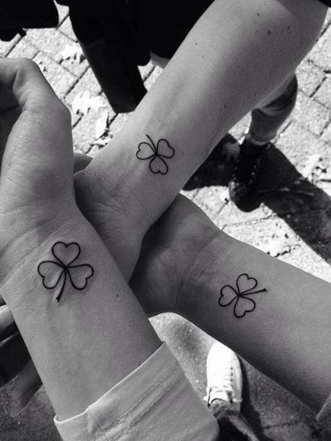 Three Sister Tattoos, Siblings Tattoo For 3, Married Couple Tattoos, Matching Bff Tattoos, Shamrock Tattoos, Sisters Tattoo, Matching Sister Tattoos, Clover Tattoos, Tattoo Zeichnungen