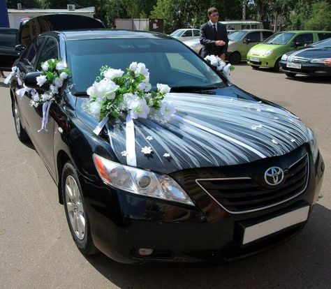 Wedding Decoration For Cars, Bridal Car Decoration Ideas, Car Wedding Decoration, Car Decoration For Wedding, Car Decorations For Wedding, Wedding Car Deco, Wedding Getaway Car, Bridal Car, Wedding Car Decorations