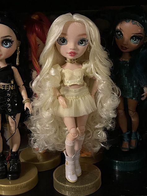 Doll Aesthetic, Kawaii Doll, Rainbow Fashion, Dream Doll, Monster High Doll, Bratz Doll, Lol Dolls, Doll Repaint, Doll Hair