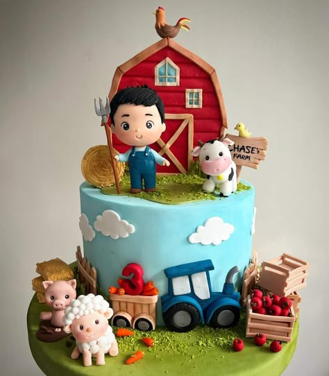 Farmer Birthday Cake, Kue Fondant, Farm Birthday Cakes, Barnyard Cake, Barn Cake, Half Birthday Cakes, Farm Animal Cakes, Baby Boy Birthday Cake, Animal Birthday Cakes