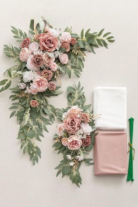 Floral wall decor