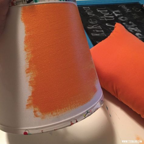 DIY Painted Lamp Shade Diy Painted Lamp, Painted Lamp Shades, Orange Lamp Shade, Lamp Shades Ideas, Orange Lamp, Orange Lampshade, Painted Lamp, Old Lamp Shades, Creative Lamp Shades