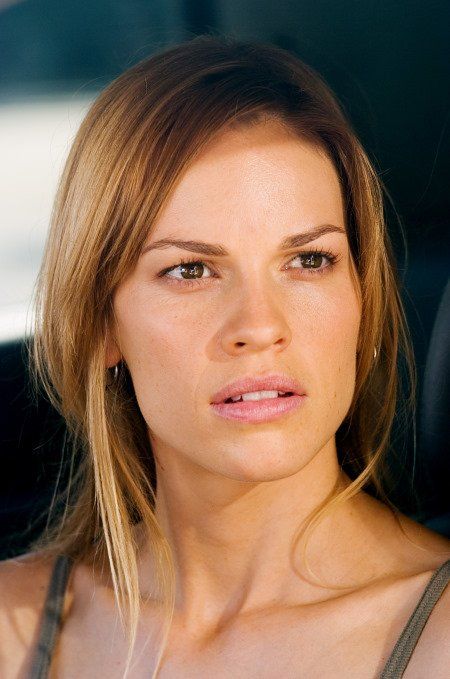 Hilary Swank. Amazing actress!! Hilary Swank, Actrices Hollywood, Celebrity Portraits, Famous Faces, Best Actress, Pretty Face, Woman Face, American Actress, Celebrities Female