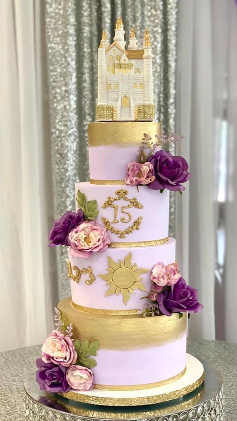 Rapunzel Quinceanera Theme Cake, Tangled Quince Cake, Rapunzel Theme Quinceanera Decorations, Rapunzel Cake For Quince, Rupunzel Quince Theme Cake, Rapunzel Quince Invitations, Repunzel Quince Theme Dress, Rapunzel Quince Cake, Rapunzel Sweet 16 Cake