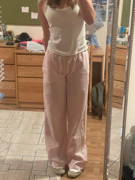 Brandy Pink Linen Pants, Brandy Melville Pink Linen Pants, Brandy Linen Pants, Pink Linen Pants Outfit, Cute At Home Outfits, At Home Fits, Pink Linen Pants, Brandy Melville Style, Gym Outfit Inspo