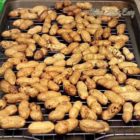 Roasted and Salted Peanuts in the Shell Salted Roasted Peanuts Recipe, Salted Peanuts, Boiled Peanuts, Raw Peanuts, Peanut Recipes, Stuffed Shells Recipe, No Salt Recipes, Roasted Nuts, Recipe Board