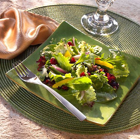 Mesclun Salad with White Balsamic Vinaigrette Canellini Beans, Mesclun Salad, White Balsamic Vinaigrette, White Balsamic, It's Wednesday, White Balsamic Vinegar, Vinaigrette Recipes, Spanish Onion, Eat Salad