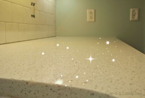 Shiny! Sparkly Countertops, Sparkle Quartz Countertop, Quartz Countertops White, Quartz Kitchen Countertops, Quartz Counter, Kitchen Utilities, Utility Rooms, Utility Room, Counter Tops