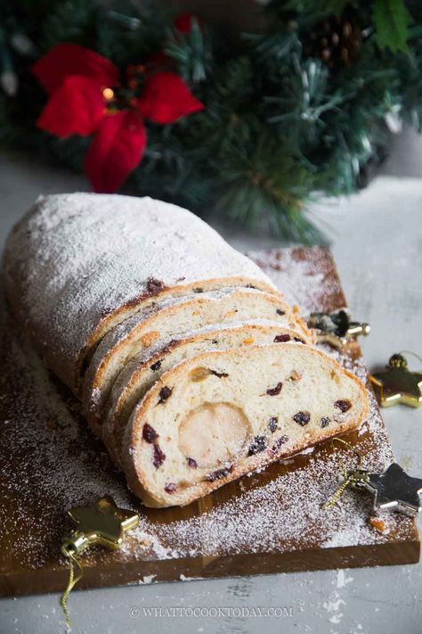 Easy Stollen with Chocolate Chips and Marzipan (Christstollen) Easy Stollen Recipe, Christmas Fruit Bread, Stollen Cake, German Stollen, Christmas Stollen, Stollen Recipe, Candied Fruits, Easy Asian Recipes, Fruit Bread