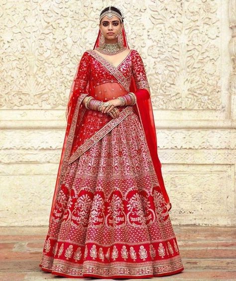 Double Dupatta, Pink Bridal Lehenga, Silk Lehengas, Bridal Lengha, Indian Wedding Bride, Raw Silk Lehenga, Indian Bridal Lehenga, Bridal Lehenga Red, Red Blossoms