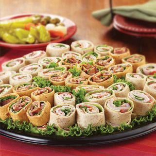 H-E-B Wraps Party Tray is one of our top sellers and would make Super Bowl watching THAT much better. Order by 2/2 #weddingfood Appetizers Super Bowl, Party Tray, Bowl Party Food, Fingerfood Party, Party Sandwiches, Decorações Com Comidas, Party Trays, Superbowl Party Food, Party Platters