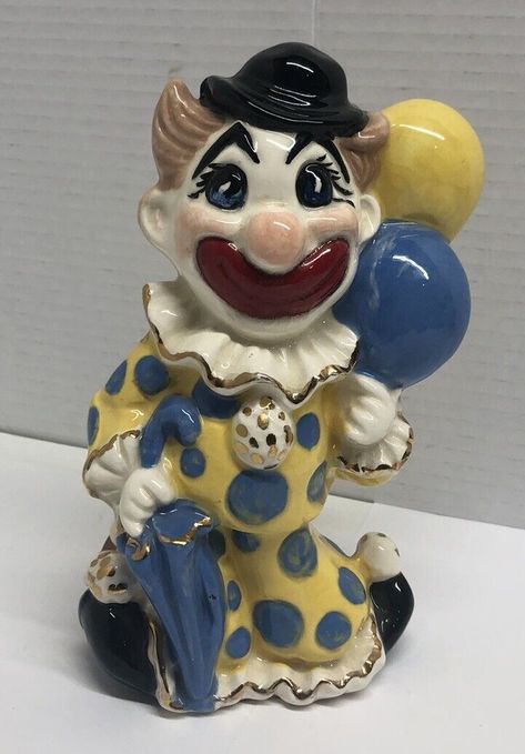 Clown Decorations, Clown Decor, Clown Ideas, Ceramic Balloon, Clown Statue, Clown Core, Horse Lamp, Idea Box, Metal Figurines