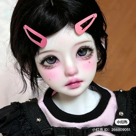 Doll Makeup Tutorial, Porcelain Doll Makeup, Diy Crochet Doll, Bjd Dolls Girls, Anime Makeup, Realistic Dolls, Doll Makeup, Beauty Art Drawings, Artist Doll